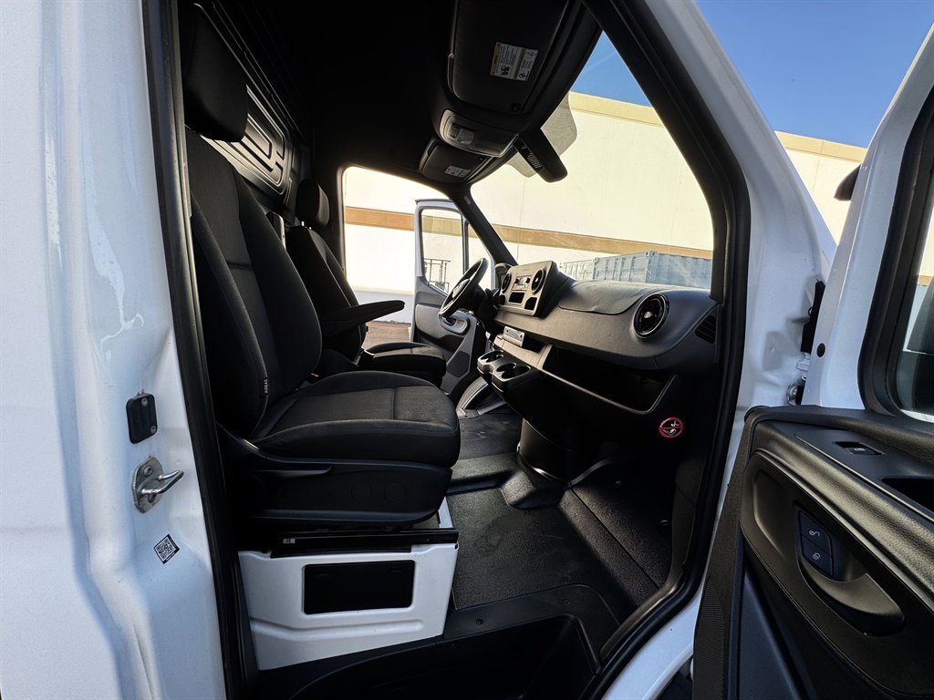 2023 Mercedes-Benz Sprinter Cargo Van Base - Photo 10