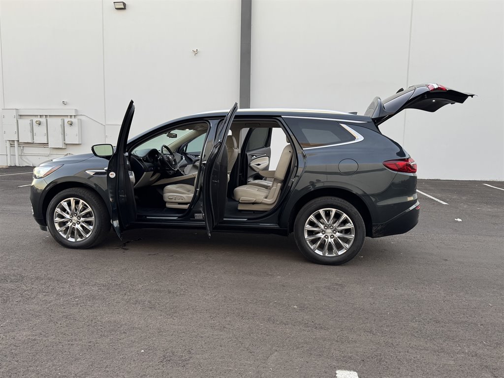 2021 Buick Enclave Premium - Photo 18