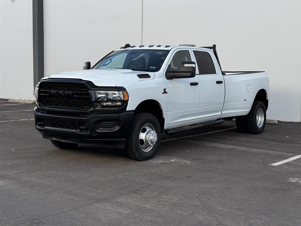 2024 RAM 3500 Tradesman 4X4 Crew Cab LWB's photo