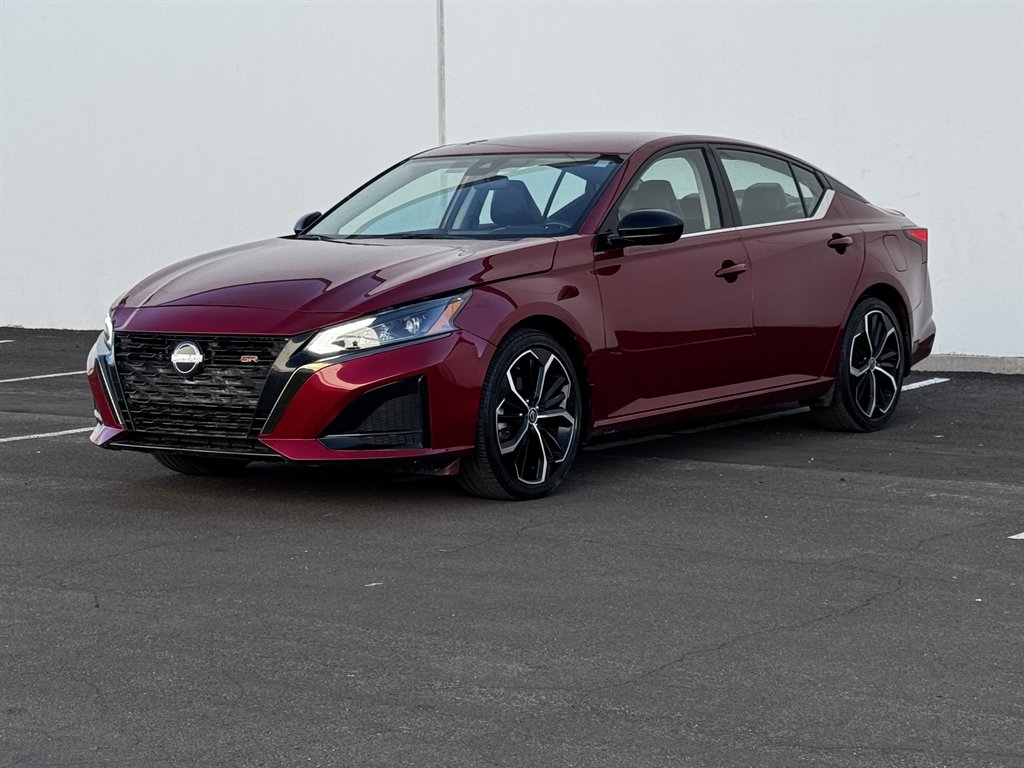 2023 Nissan Altima 2.5 SR's photo