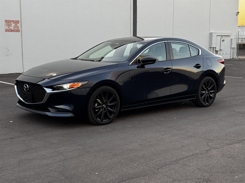 2025 Mazda Mazda3 Select Sport's photo
