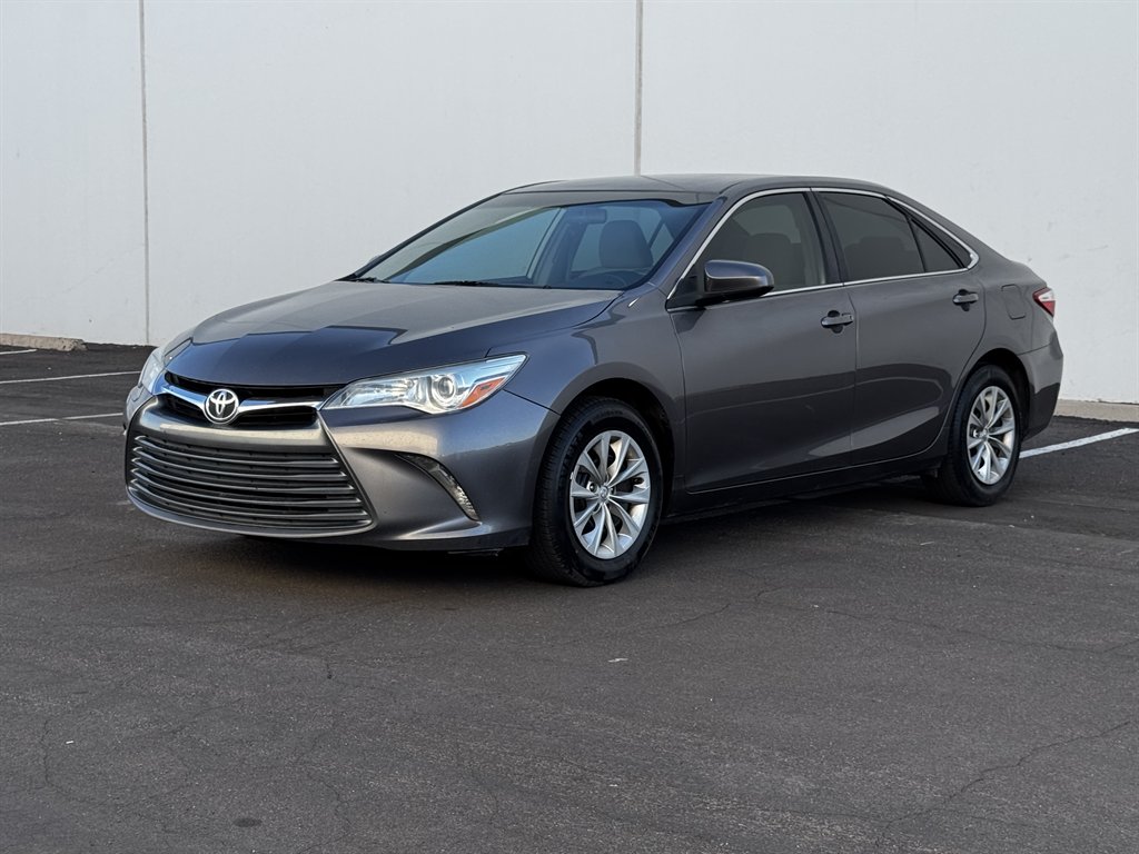 2017 Toyota Camry 2.5 Auto LE's photo